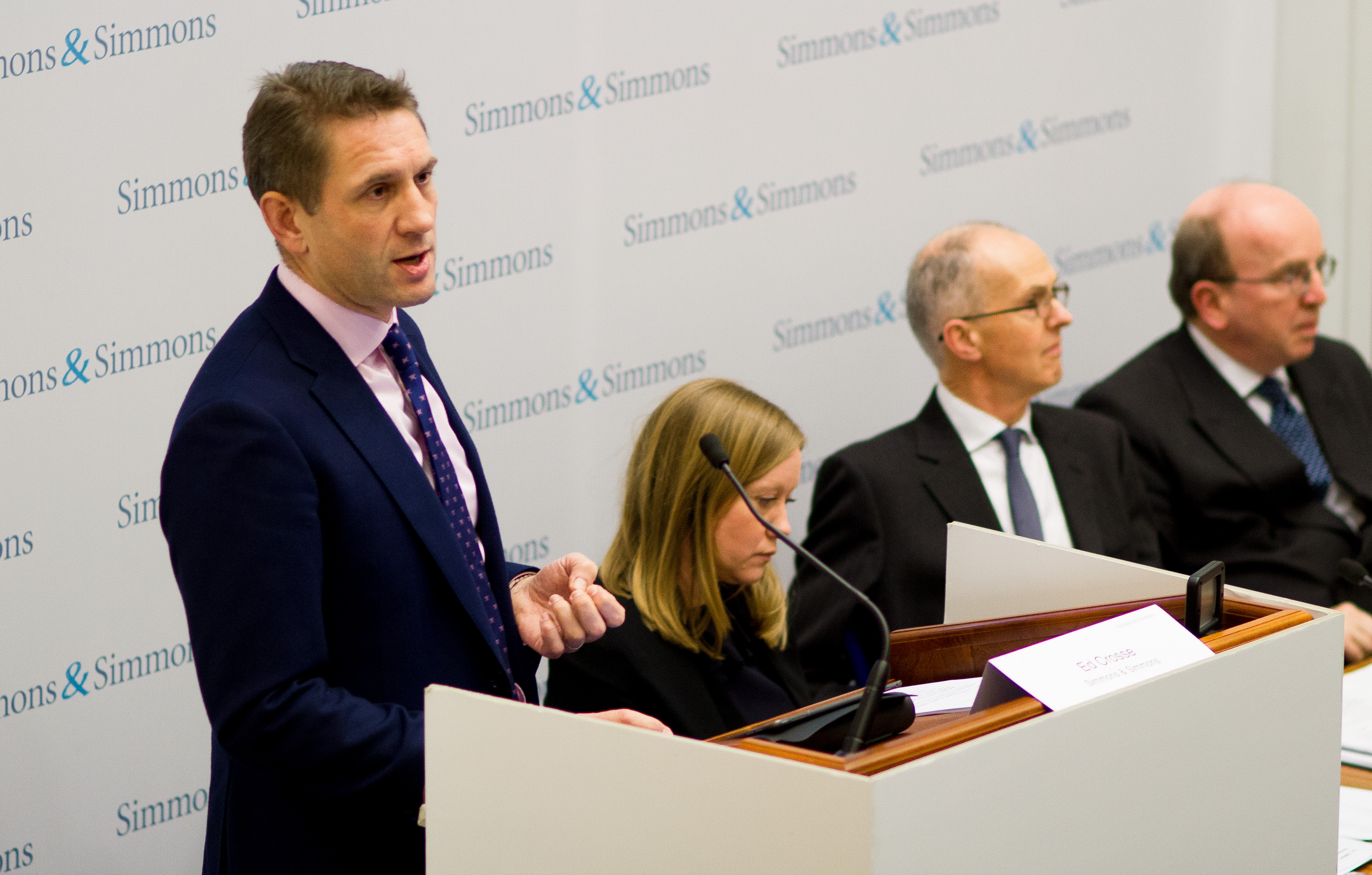160118-3.jpg_ed_crosse_at_the_lectern