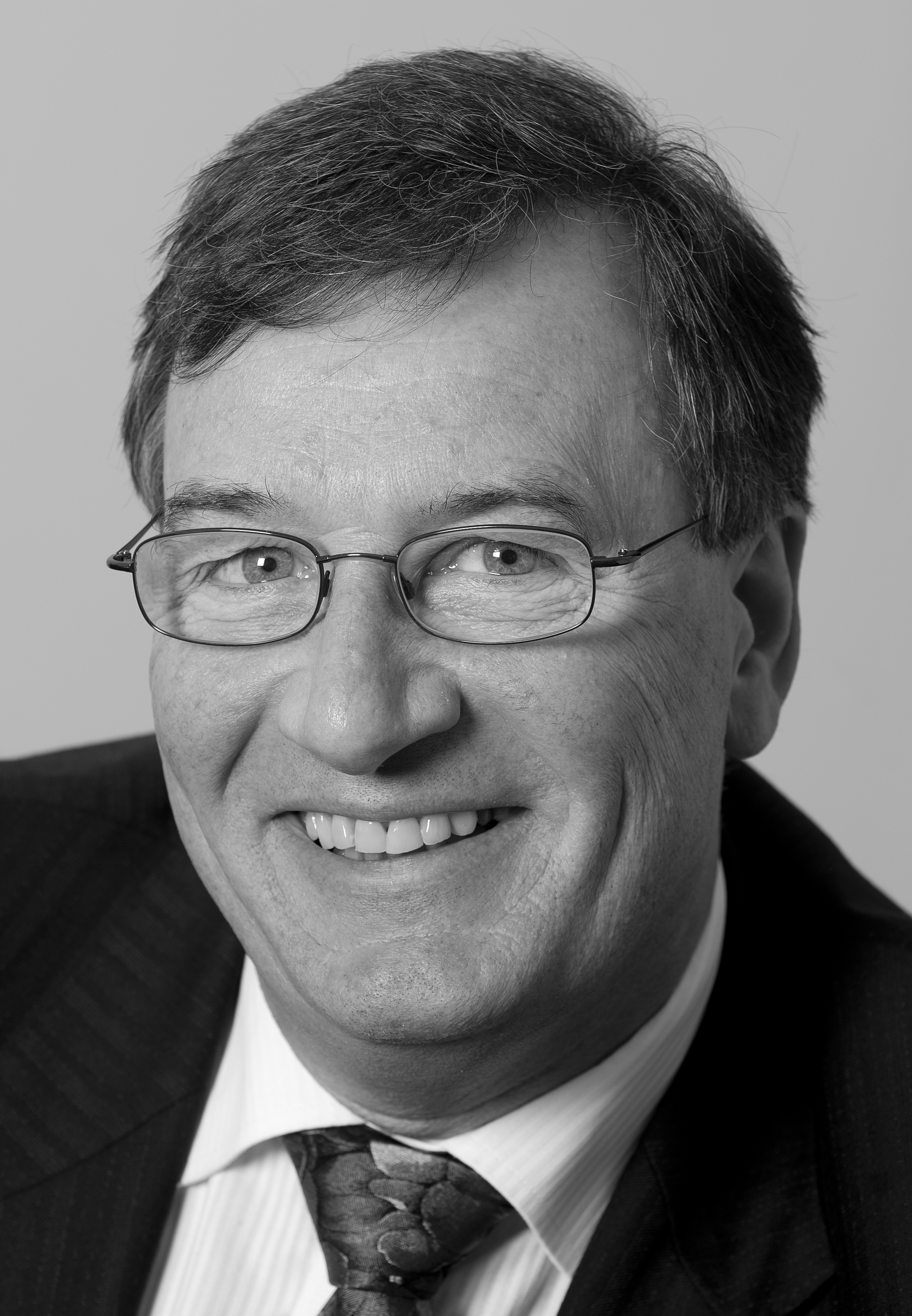 jonathan_brew_senior_partner